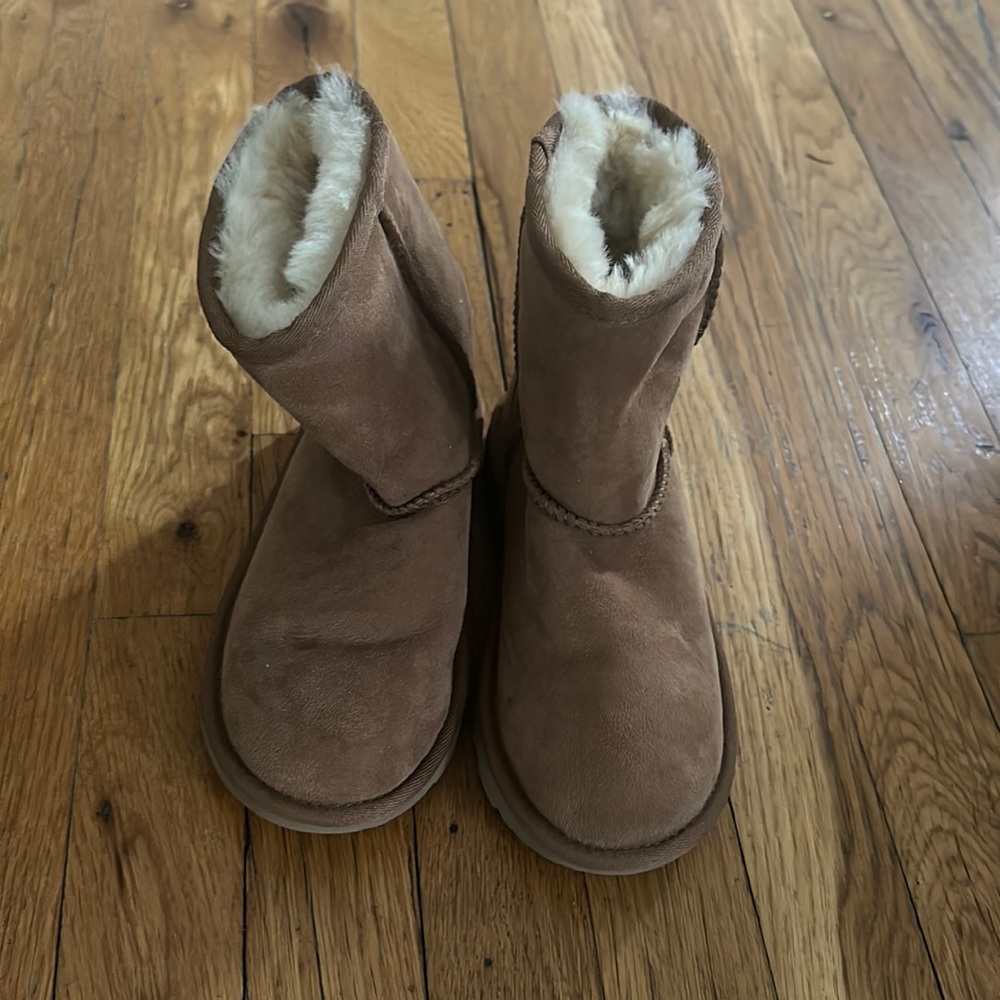 Brand new little girls, size 13 UGGs without the box